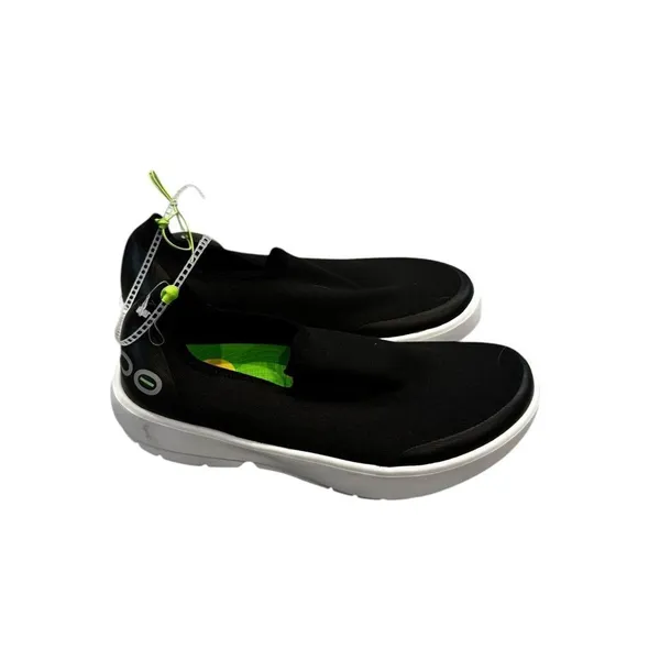 OOFOS OOmg Eezee Women’s White Black Sneakers 5 NWT - Image 3