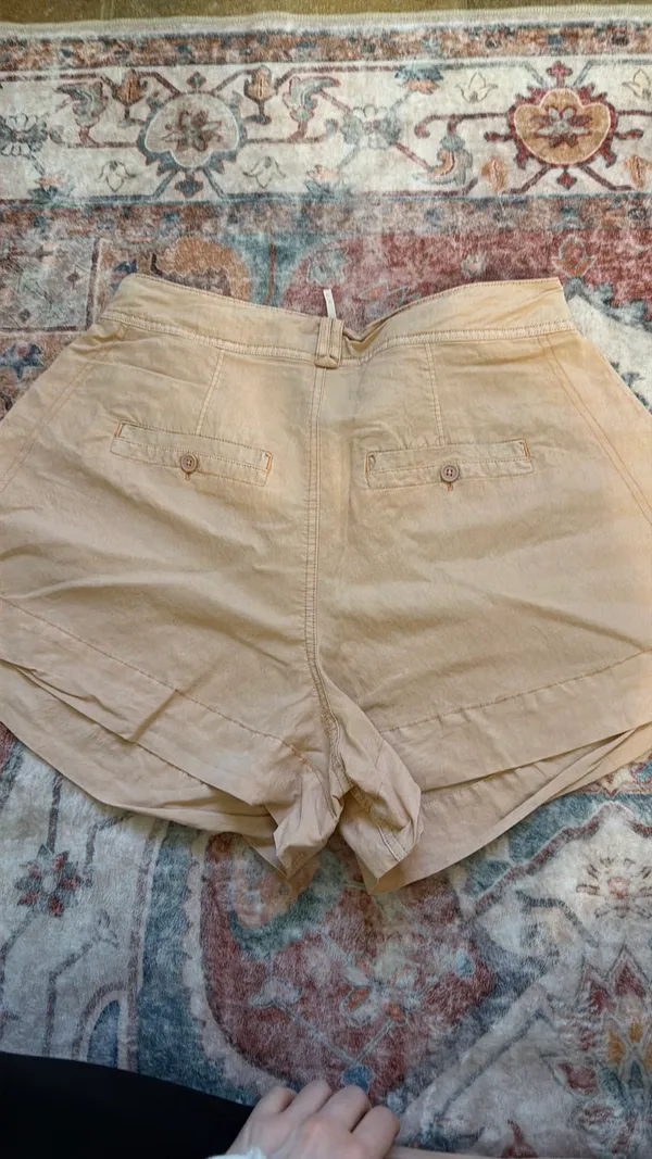 Free People Blush Shorts - Image 4