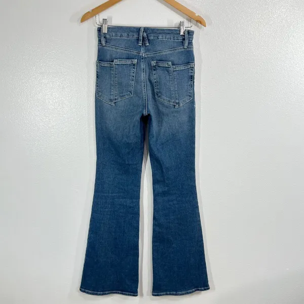 Good American Good Legs Flare Jeans Cashmere Blend Split Back Pocket Size 4 / 27 - Image 3
