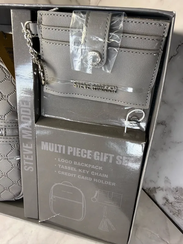 Steve Madden Multi-Piece Gift Set – Gray - Image 6