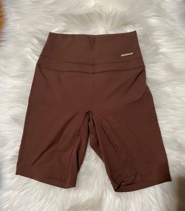 Gymshark x Whitney Simmons V3 Dandelion Brown Biker Shorts - Image 6