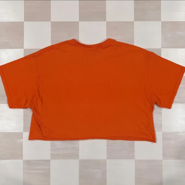Gildan vintage 90s reese’s peanut butter cups cropped graphic tee orange - Image 8