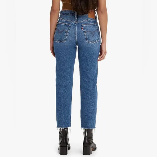 Levi’s Wedgie Straight Distressed Jeans - Image 3