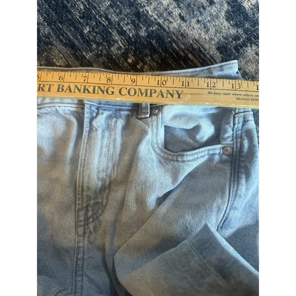 American Eagle Strigid Jeans Women’s 4R Light Wash Straight High Rise Straight - Image 7