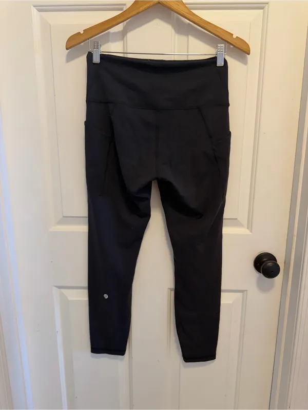 Lululemon Wunder Train High-Rise Tight with Pockets Size 10 - Image 4