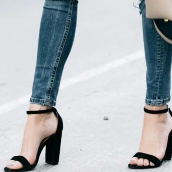 ✨ G by GUESS Shantel Sandal✨ - Image 2