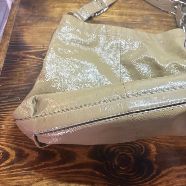 Coach Peyton‎ Green Patent Shoulder Bag - Image 6
