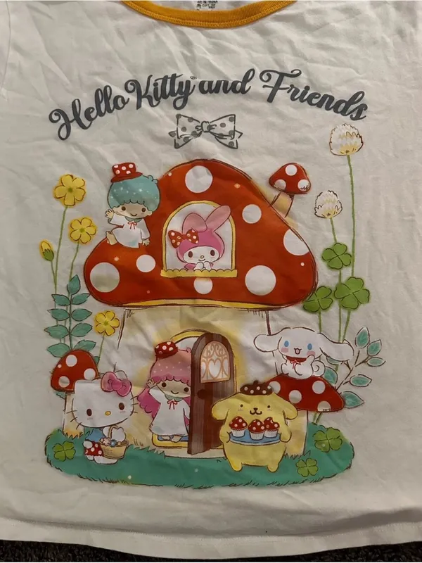 Hello Kitty Tee Shirt Size Medium 0473 - Image 2