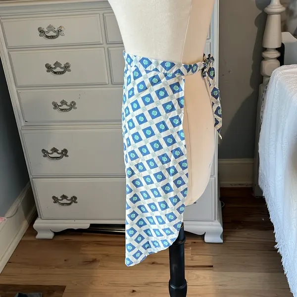 Vintage Apron Family Heirloom Tie Back Waist Blue Geometric Handmade - Image 5