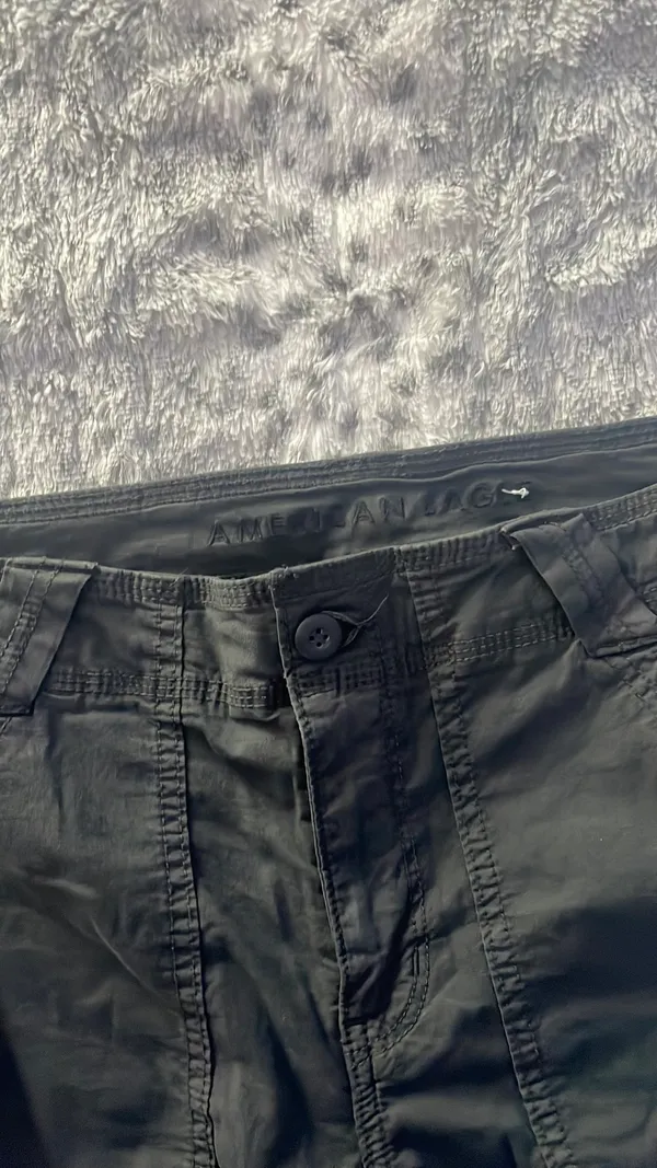 American Eagle cargo pants - Image 2
