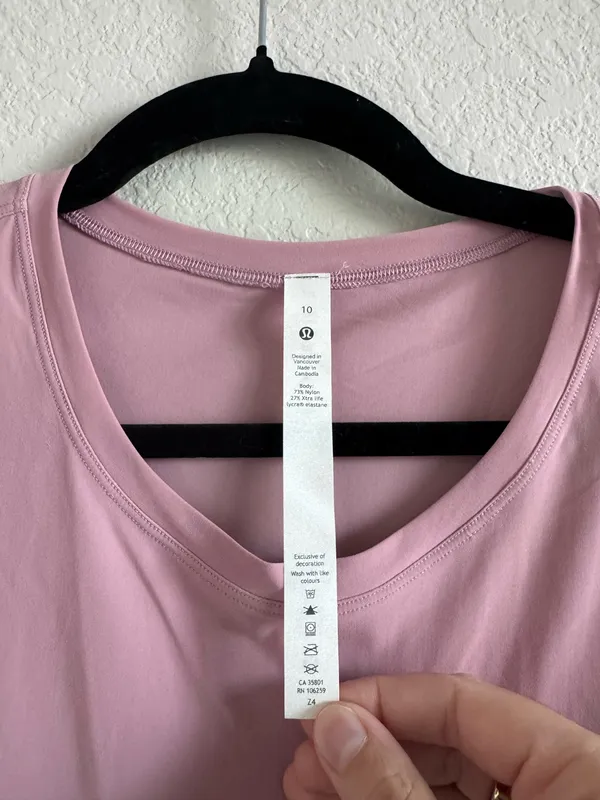 Lululemon Short Sleeve Tee 10 Lavender Lux - Image 2