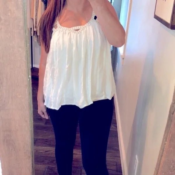 Anthropologie Vanessa Virginia size 8 ivory top - Image 2