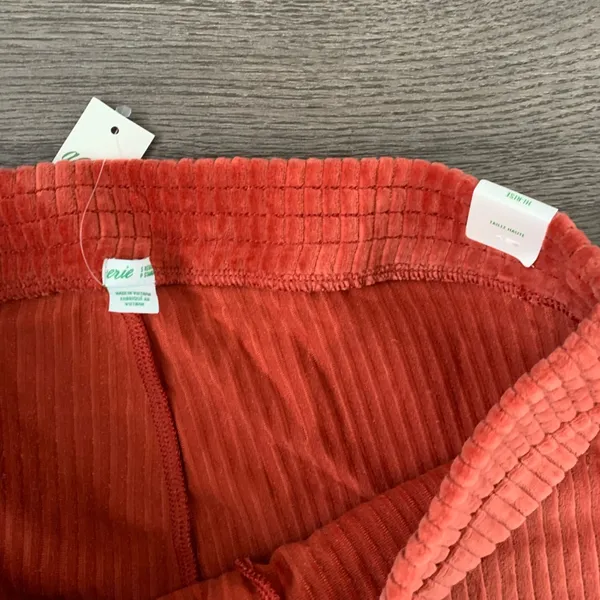 Aerie Groove-On Velour High Waisted Flare Pant -‎ Size S - Cinnabar - NWT - Image 6