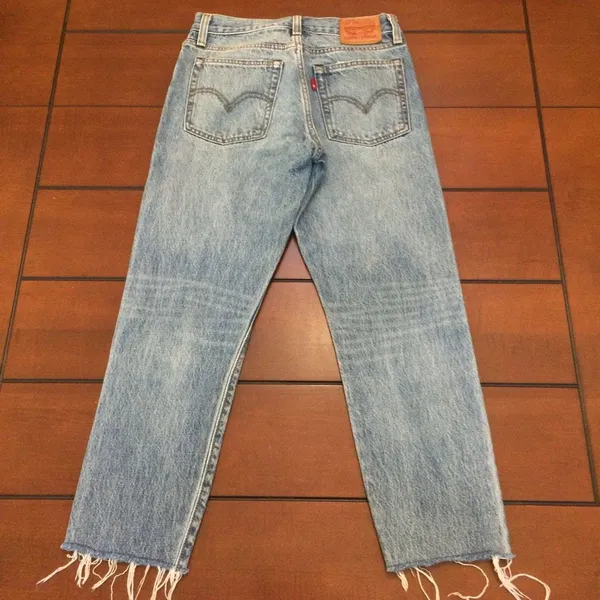 Levi’s made by white oak cone denim button fly ray hem 25 - Image 6
