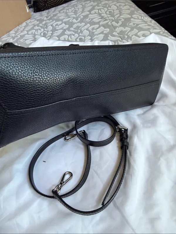 Michael Kors Black Pebbled Leather Tote - Image 7