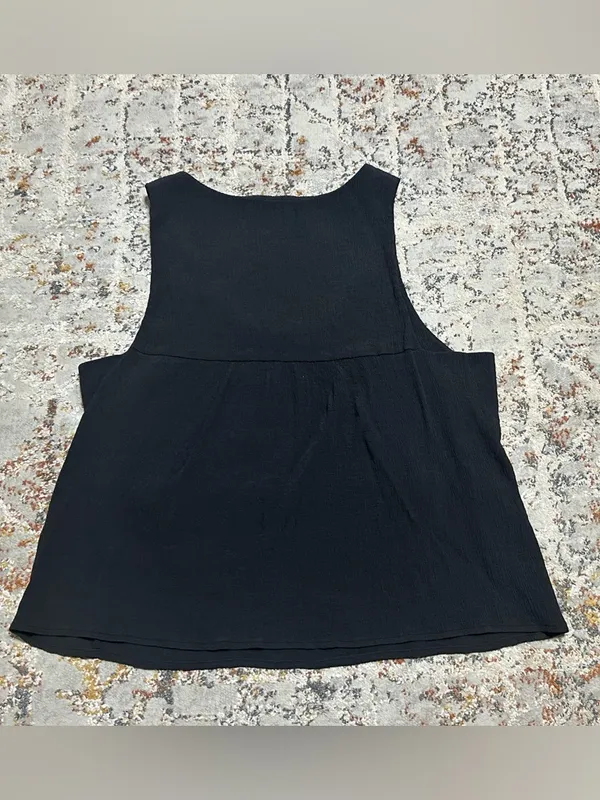 EVERLANE Naia Ripple Tank black size Large Petite - Image 4