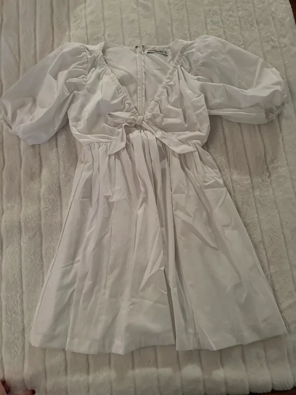 Abercrombie White Puff Sleeve Dress - Image 3