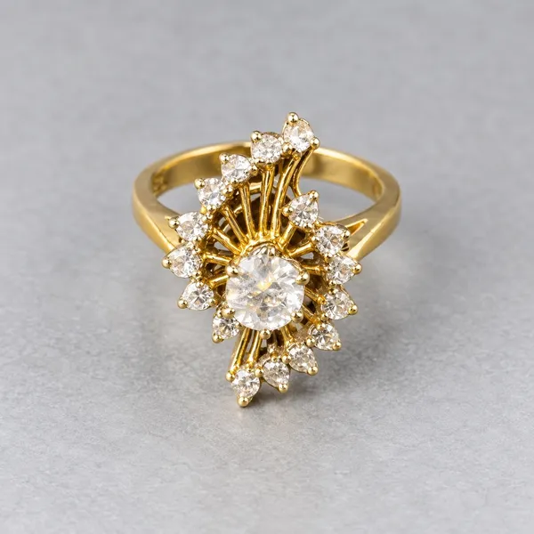 Vintage 18KGE Gold Electroplate Rhinestone Starburst Cluster Cocktail Ring Sz 6 - Image 2