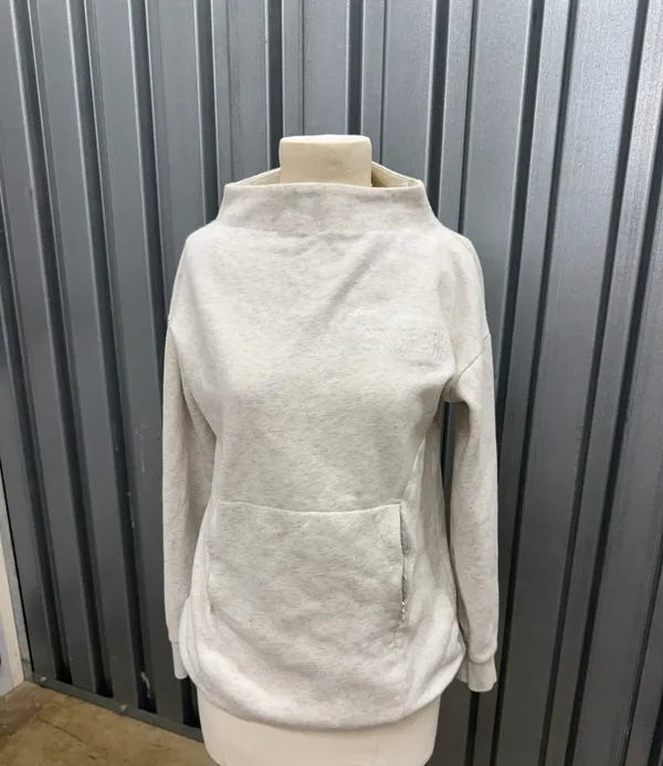 Gymshark mock neck grey sweatshirt - Image 6