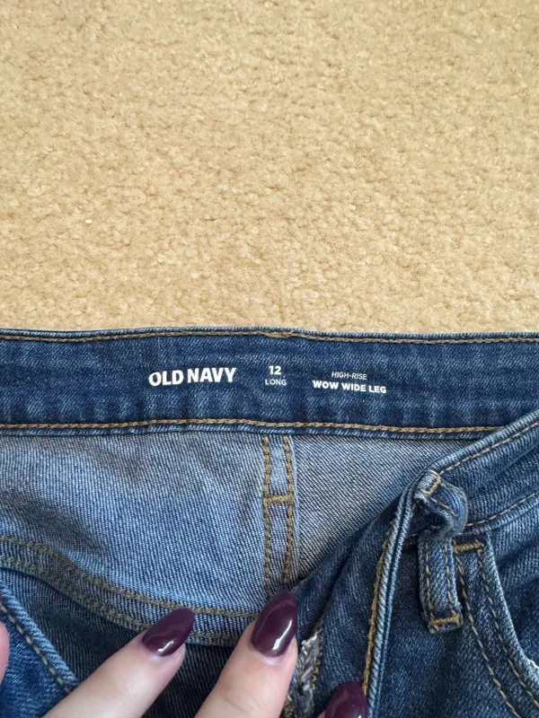 Old Navy Jeans - Image 2