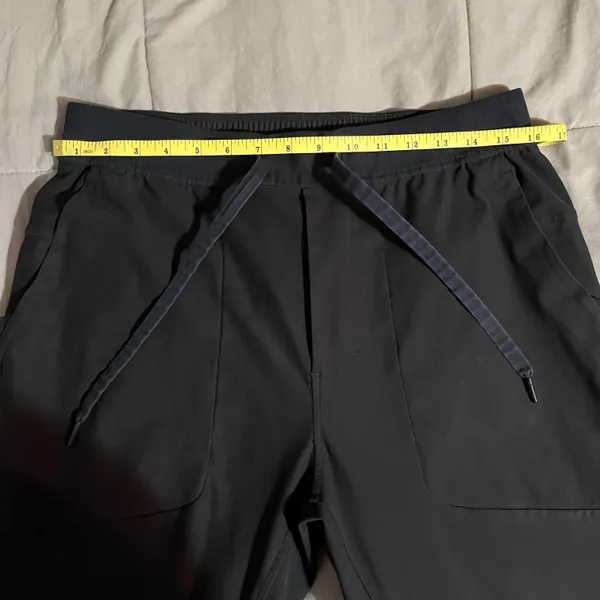 Lululemon Men’s ABC Jogger - Image 11