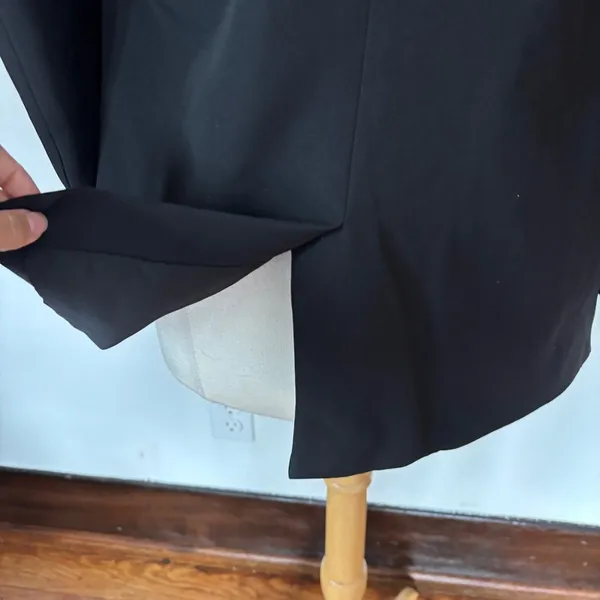 Vince Camuto Classic Solid Black Blazer - Image 3