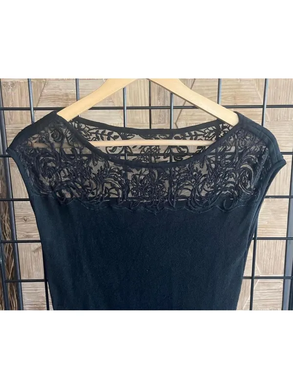 White House | Black Market Whimsigoth Black Lace Neckline Cap Sleeve Knit Top Small Office Siren - Image 3