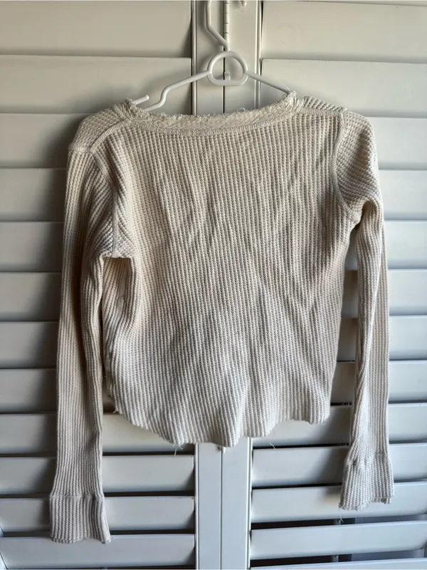 Free People Waffle-Knit Henley Long Sleeve Top in Cream sz XS - Image 4