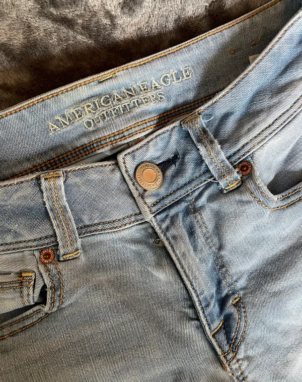 Outfitters Jeans - Image 4