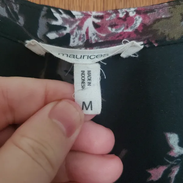 Maurices Floral Side Button Blouse - Image 9