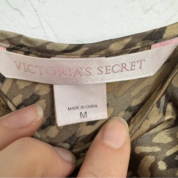 Victoria Secret Brown Animal Print Camisole Tank Top Women’s M Glam Satin Blouse - Image 8