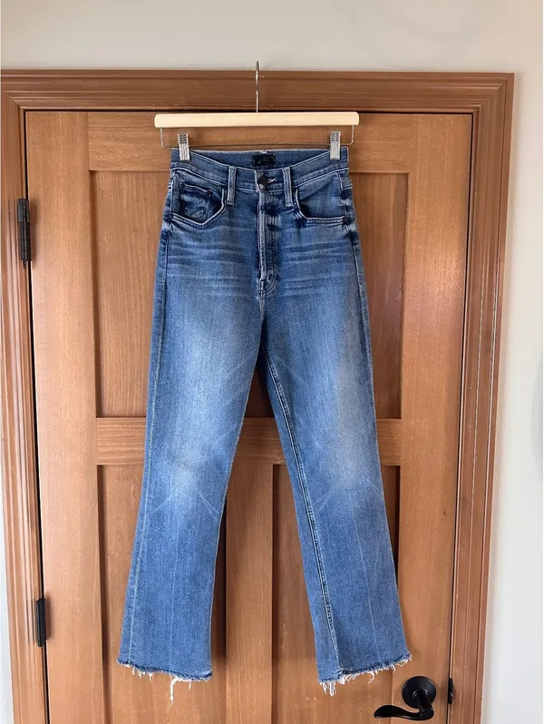 MOTHER The Tripper Ankle Fray Flared Jeans in We the Animals Wash Women’s 26 - Image 15
