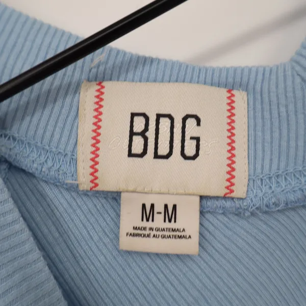 BDG Top Womens M Ribbed V-Neck Light Blue Cap Sleeve Slim Fit Excellent - Image 2