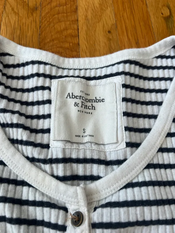 Abercrombie Top - Image 3