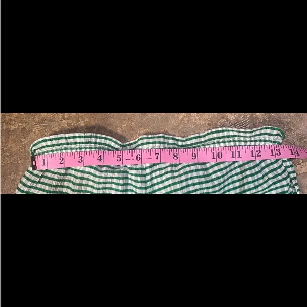 Urban Outfitters Daphne gingham ruffle crop pant. Size Small - Image 6