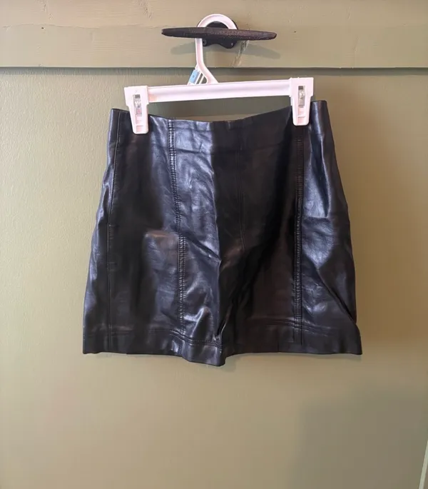 Wild Fable Black Faux Leather Mini Skirt - Image 2
