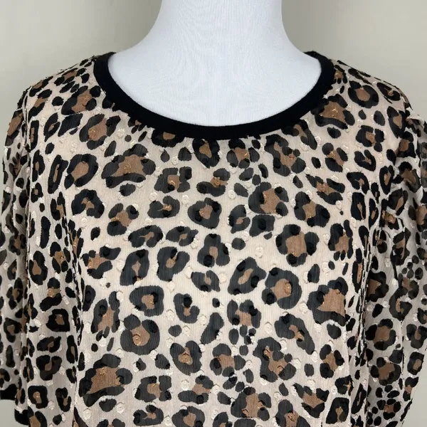 A New Day Top Womens Large Leopard Animal Print‎ Short Sleeve Sheer Blouse L - Image 3
