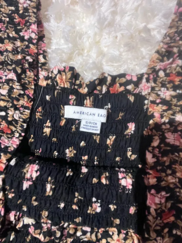 American Eagle Floral Romper - Image 2