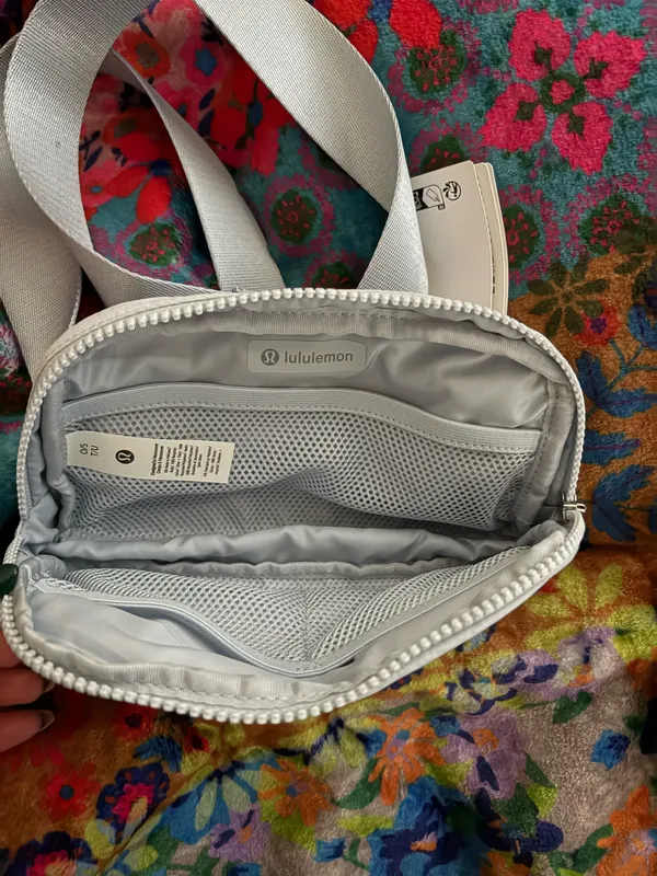 Lululemon Crossbody Fanny Pack - Image 2