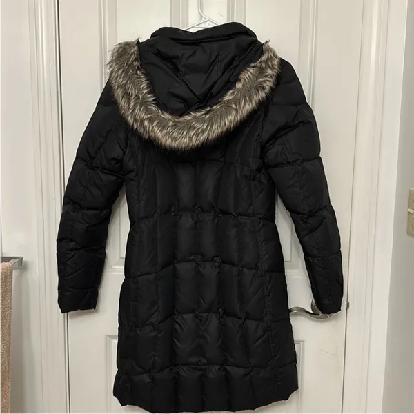 Eddie Bauer Women's Black Long Puffer Snow/Ski/Winter Jacket Size Small - Image 2