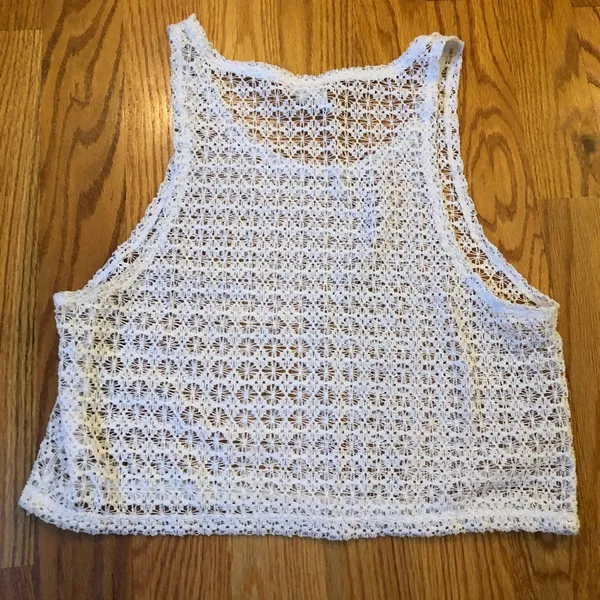 Victoria’s Secret white lace top size small - Image 2