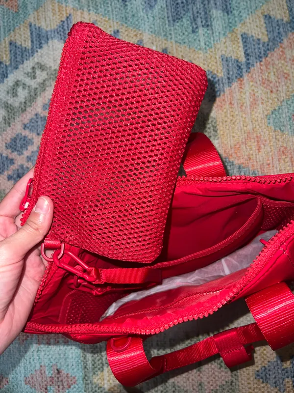 Fabletics Purse - Image 4