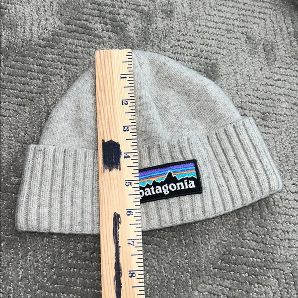 Patagonia Brodeo Beanie Gray Logo Wool Blend Outdoors - Image 5