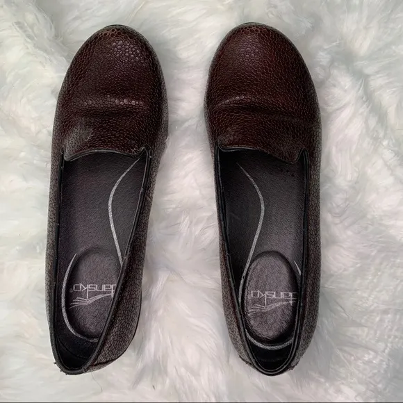 Dansko Brown‎ Cobblestone Olivia Leather Loafer - Image 2