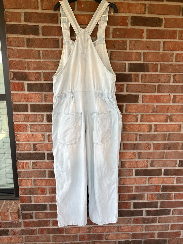 We the Free overalls small - Image 3