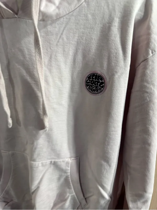 Rip Curl Light Pink Cropped Hoodie with Small Chest Patch Size Medium - Image 2