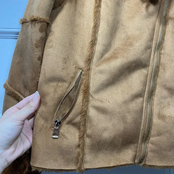 Wiya / Boutique Faux Suede Fur Full Zip Moto Jacket Camel Sz Medium - Image 6