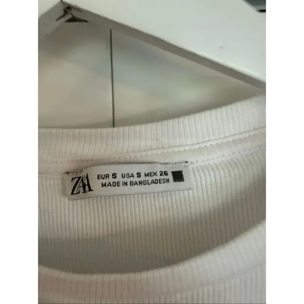 Zara white ribbed rolled sleeve bodysuit size small - Image 3