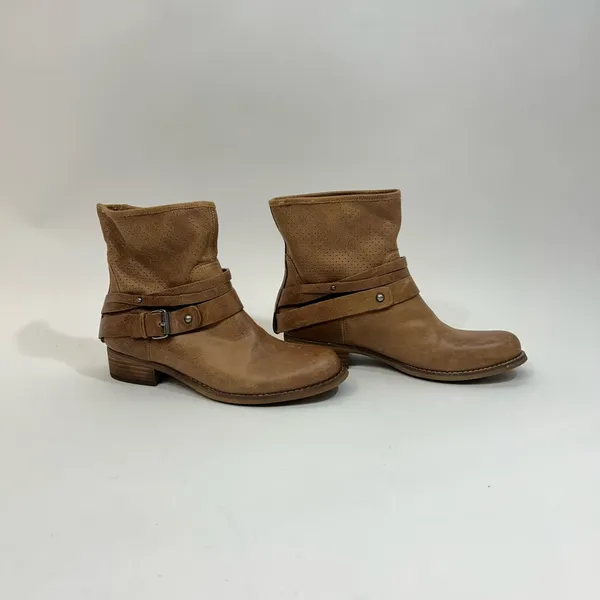 Marc Fisher Brown Ankle Leather Booties size 6M - Image 2