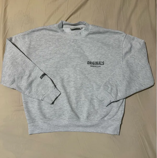 Brooklyn Cloth Originals Crewneck Grey - Image 3